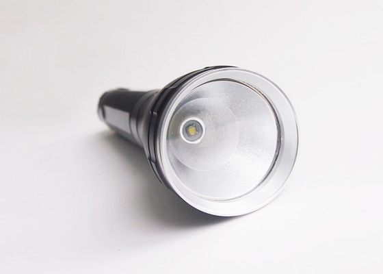 1300 LM aluminium alloy Cree XM - L T6 daya tinggi obor untuk hiking, berkemah