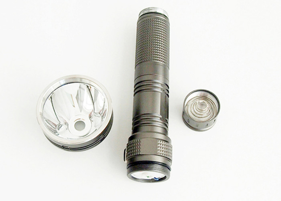 taktis awal bebas 3C Baterai tahan air dipimpin senter untuk hiking / camping / riding