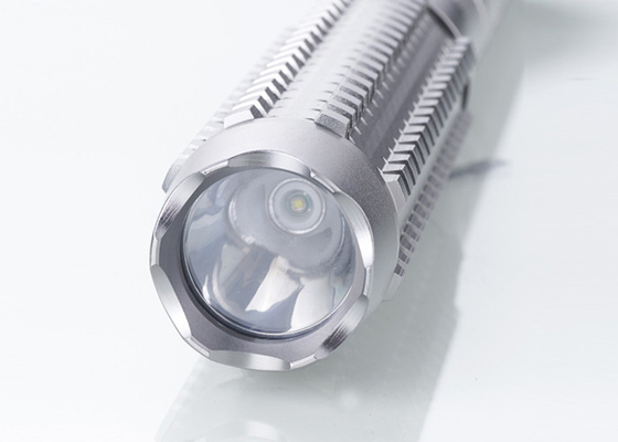 5W skidproof Aluminium darurat Polisi LED Torch Dengan knurling Permukaan