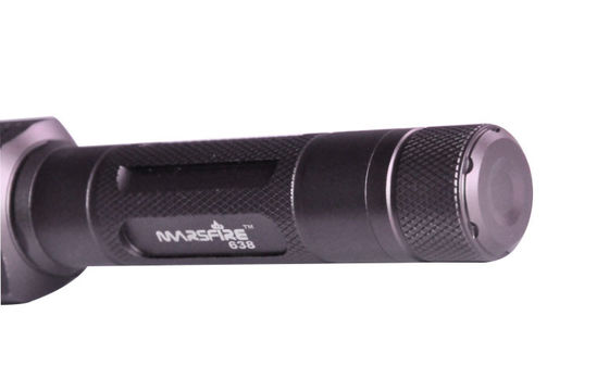 OEM / ODM 400lumen dipimpin senter taktis untuk berburu / Pencarian / menyelam