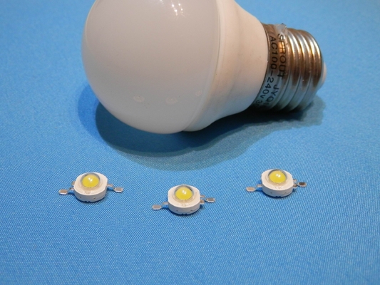 620nm - 620nm - 630nm - 660nm Red Color 1W daya tinggi Led dioda 60-70LM Luminous