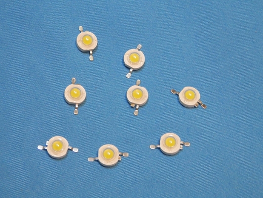 620nm - 620nm - 630nm - 660nm Red Color 1W daya tinggi Led dioda 60-70LM Luminous