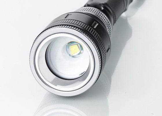 rumah tangga LED Rechargeable Senter, 10W Zoom super terang dipimpin obor