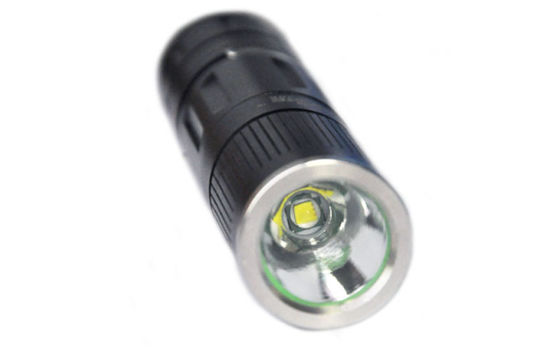 700lm bertenaga tinggi Led Cree Torch untuk rumah tangga, senter super terang