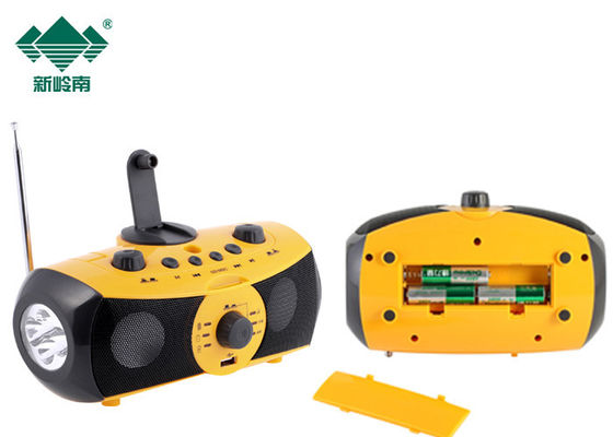 Multifungsi Mp3 Audio Player Dynamo Led Torch Senter Radio Dan DVD Player